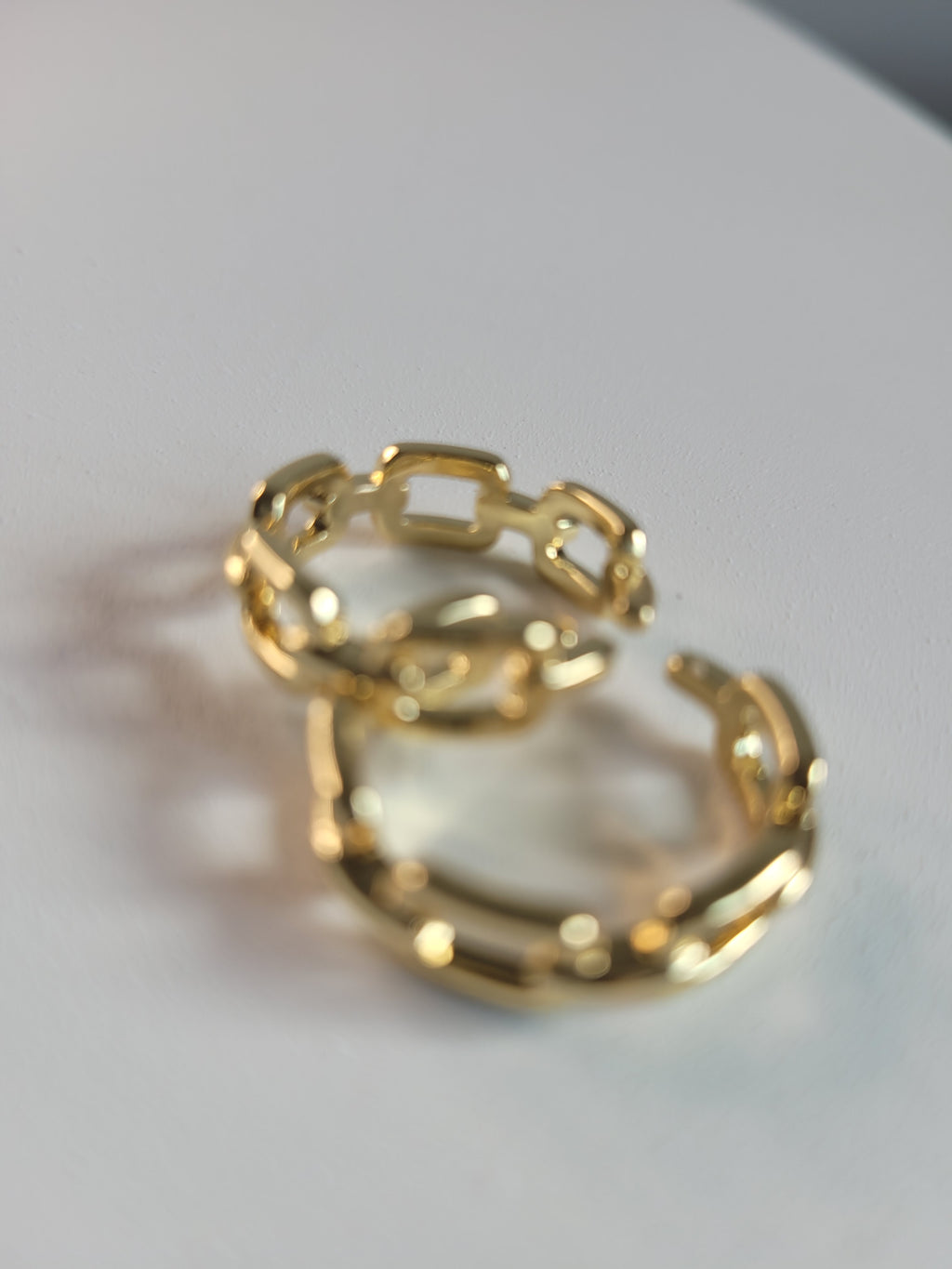 18k Gold Chain Ring