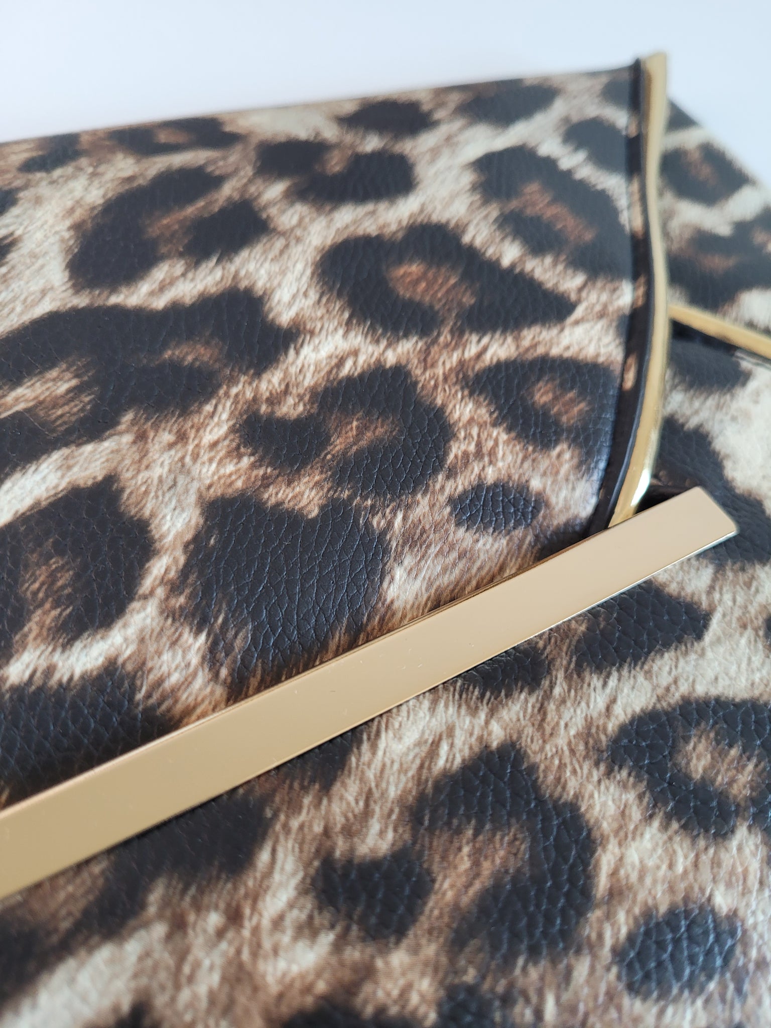 Into the Wild Leopard Clutch